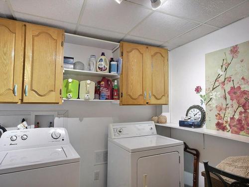 Salle de lavage - 972 Av. Gilles-Ricard, Rouyn-Noranda, QC - Indoor Photo Showing Laundry Room