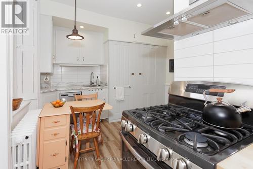 12 Russell Street E, Kawartha Lakes (Lindsay), ON - Indoor Photo Showing Kitchen