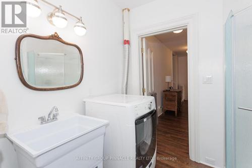 12 Russell Street E, Kawartha Lakes (Lindsay), ON - Indoor Photo Showing Laundry Room