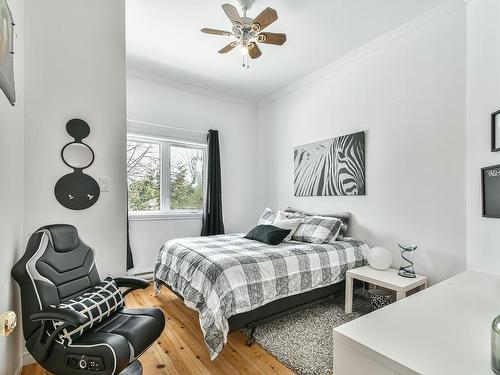 Chambre Ã Â coucher - 71 Rue Alarie, Val-David, QC - Indoor Photo Showing Bedroom