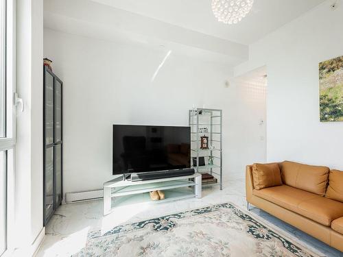 Bedroom - 809-4001 Rue Elsa-Triolet, Laval (Chomedey), QC - Indoor Photo Showing Living Room