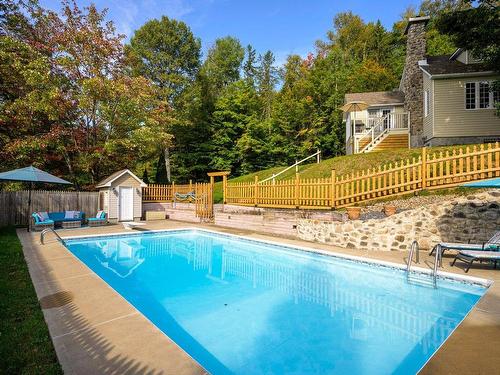 Piscine - 2155 Rue Des Perdreaux, Sainte-Adèle, QC - Outdoor With In Ground Pool With Backyard