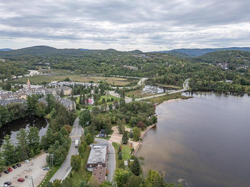 Overall view - 425-100 Ch. De Kandahar, Mont-Tremblant, QC - Outdoor With Body Of Water With View