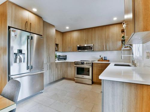 Cuisine - 287 Rue Frigon, Repentigny (Le Gardeur), QC - Indoor Photo Showing Kitchen With Upgraded Kitchen