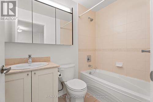 2501 - 4070 Confederation Parkway, Mississauga (City Centre), ON - Indoor Photo Showing Bathroom