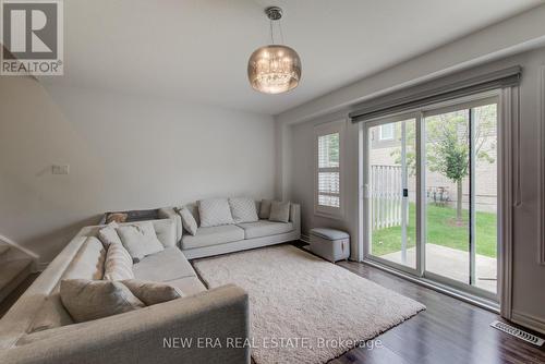 34 Arlington Crescent, Guelph (Pine Ridge), ON - Indoor Photo Showing Other Room