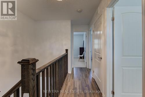 34 Arlington Crescent, Guelph (Pine Ridge), ON - Indoor Photo Showing Other Room