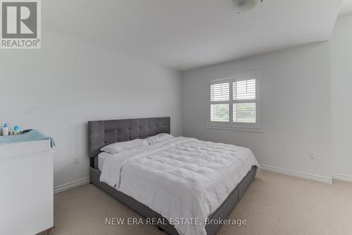 34 Arlington Crescent, Guelph (Pine Ridge), ON - Indoor Photo Showing Bedroom