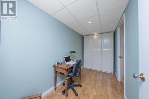 44 Mcdonald Avenue, Cambridge, ON - Indoor Photo Showing Office