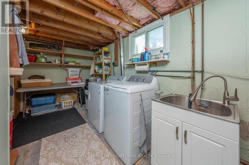 44 Mcdonald Avenue, Cambridge, ON - Indoor Photo Showing Laundry Room