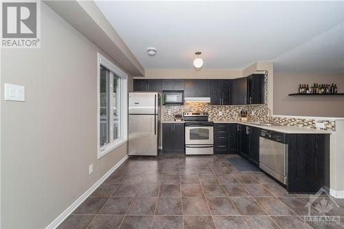 386 Galston Private, Ottawa, ON - Indoor Photo Showing Kitchen