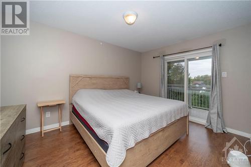 386 Galston Private, Ottawa, ON - Indoor Photo Showing Bedroom