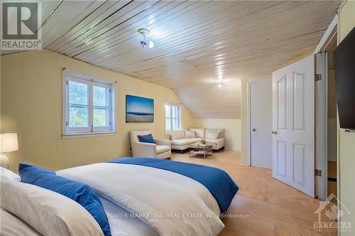 2720 Wylie Road, North Glengarry, ON - Indoor Photo Showing Bedroom