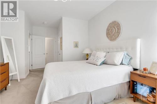 193 Shepody Crescent, Ottawa, ON - Indoor Photo Showing Bedroom