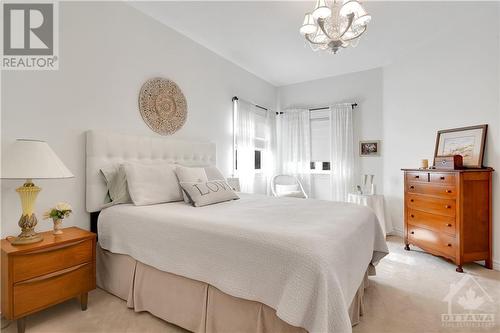 193 Shepody Crescent, Ottawa, ON - Indoor Photo Showing Bedroom