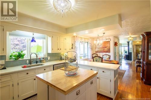 600 Darlings Island Road, Darlings Island, NB - Indoor Photo Showing Kitchen