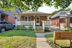 13 LOCKYER STREET  London, ON N6C 3E6