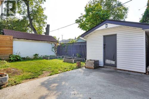 13 Lockyer Street, London, ON - Outdoor With Exterior