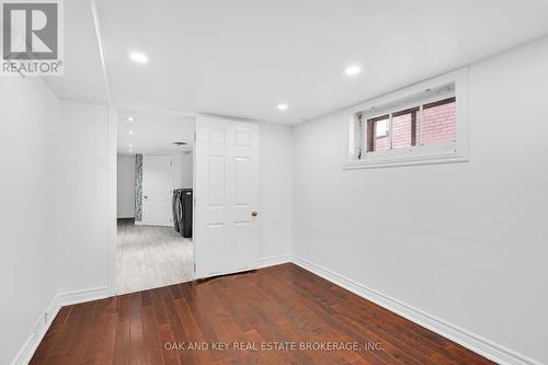 13 Lockyer Street, London, ON - Indoor Photo Showing Other Room