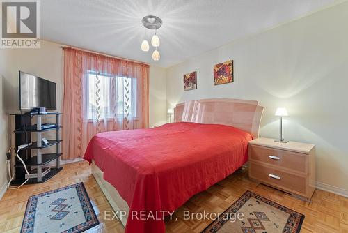 88 Michelle Drive, Vaughan (East Woodbridge), ON - Indoor Photo Showing Bedroom