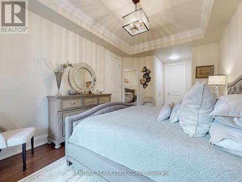 205 - 9909 Pine Valley Drive, Vaughan (Vellore Village), ON - Indoor Photo Showing Bedroom