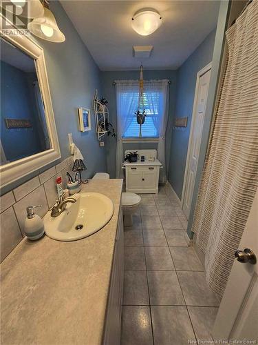 48 Acadia Crescent, Hampton, NB - Indoor Photo Showing Bathroom