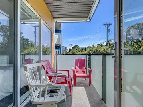 312-767 Tyee Rd, Victoria, BC -  With Balcony With Exterior