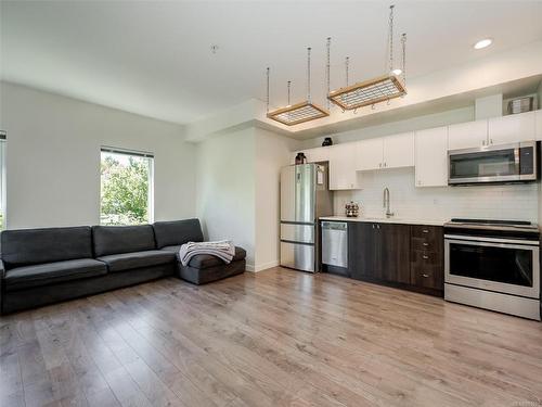 312-767 Tyee Rd, Victoria, BC - Indoor Photo Showing Kitchen With Stainless Steel Kitchen