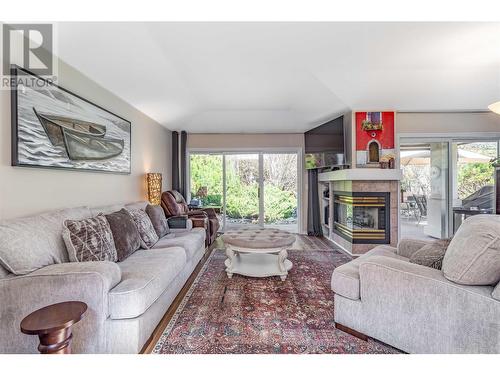 4043 Gallaghers Terrace, Kelowna, BC - Indoor Photo Showing Living Room With Fireplace