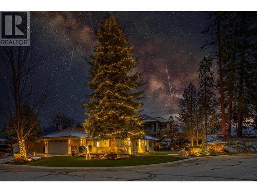 4043 Gallaghers Terrace, Kelowna, BC - Outdoor With Facade