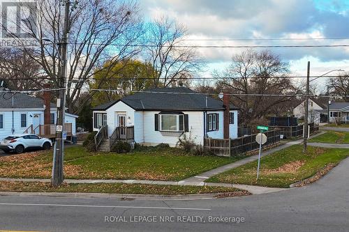 293 Linwell Road, St. Catharines (442 - Vine/Linwell), ON - Outdoor With Facade