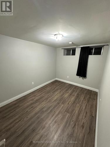 Lower - 623 Niagara Street, St. Catharines, ON - Indoor Photo Showing Other Room