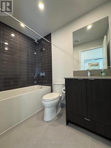 2601 - 4130 Parkside Village Drive, Mississauga, ON - Indoor Photo Showing Bathroom