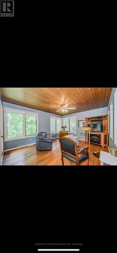 1040 Riverbank Drive, Cambridge, ON - Indoor