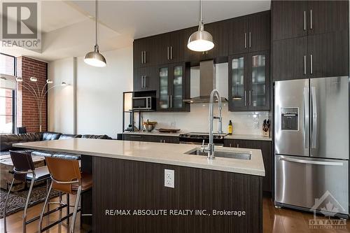 103 - 555 Anand, Ottawa, ON - Indoor Photo Showing Kitchen With Upgraded Kitchen