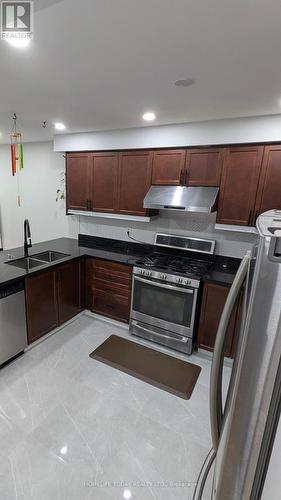 119 Edward Jeffreys Avenue, Markham, ON - Indoor Photo Showing Kitchen With Double Sink