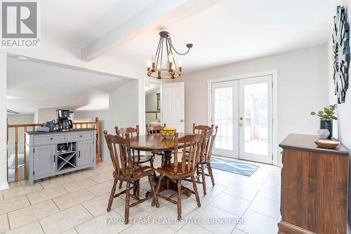 3686 Mccarthy Drive, Clearview, ON - Indoor Photo Showing Dining Room