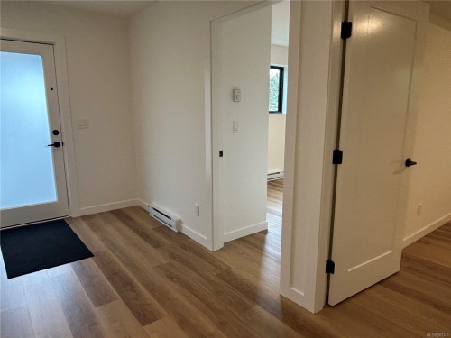 201-1683 Larch Rd, Ucluelet, BC - Indoor Photo Showing Other Room