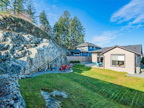 526 Rothdale Rd, Ladysmith, BC 