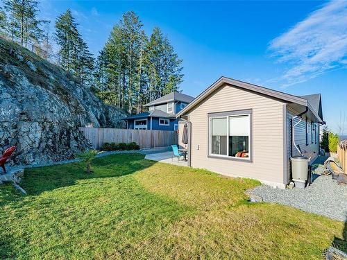 526 Rothdale Rd, Ladysmith, BC 