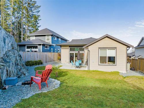 526 Rothdale Rd, Ladysmith, BC 