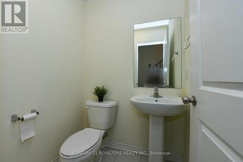 16 Arrowview Drive, Brampton, ON - Indoor Photo Showing Bathroom