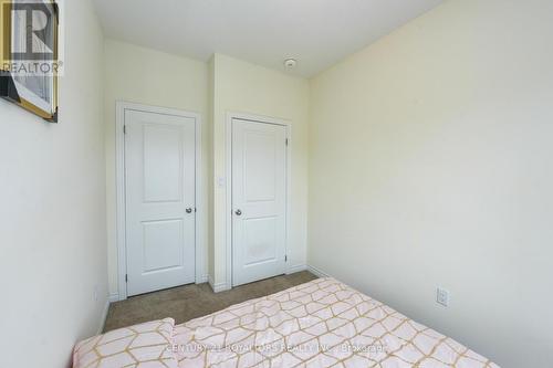 16 Arrowview Drive, Brampton, ON - Indoor Photo Showing Bedroom