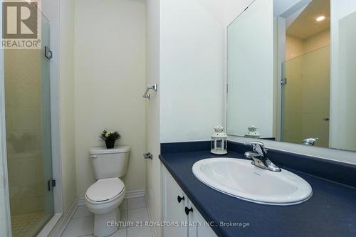 16 Arrowview Drive, Brampton, ON - Indoor Photo Showing Bathroom