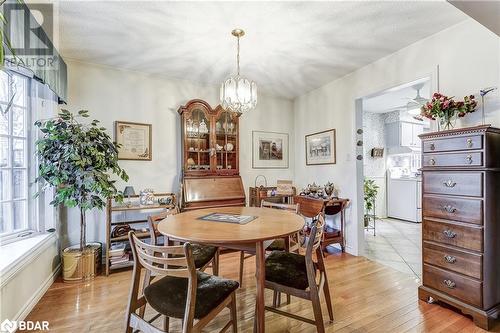 4198 Treetop Crescent, Mississauga, ON - Indoor Photo Showing Dining Room