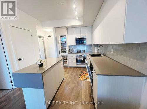 508 - 2489 Taunton Road, Oakville, ON - Indoor Photo Showing Kitchen