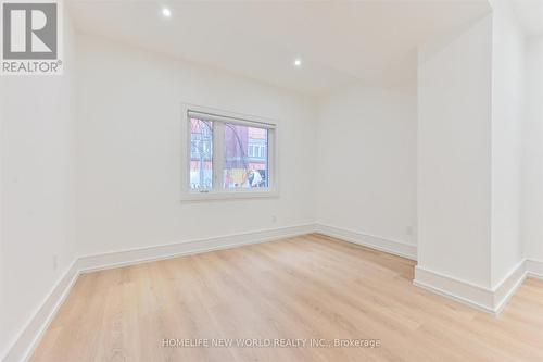 Main - 995 Dufferin Street, Toronto, ON - Indoor Photo Showing Other Room