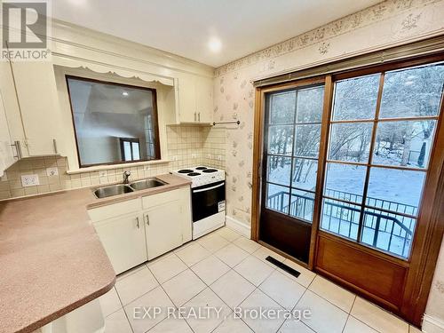 274 Island Park Drive, Ottawa, ON - Indoor Photo Showing Kitchen With Double Sink