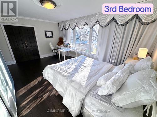 62 Blue Forest Drive, Toronto, ON - Indoor Photo Showing Bedroom