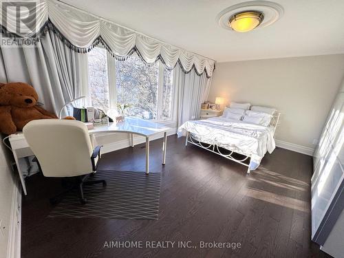 62 Blue Forest Drive, Toronto, ON - Indoor Photo Showing Bedroom